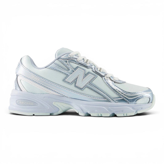 New Balance 740